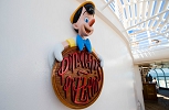 Disney Wonder. Pinocchio