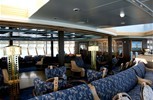 Hurtigruten Finnmarken. Brotoppen Panorama Lounge